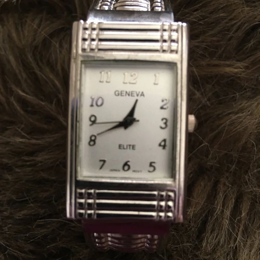 Ladies Geneva Elite #932 clamp bracelet watch